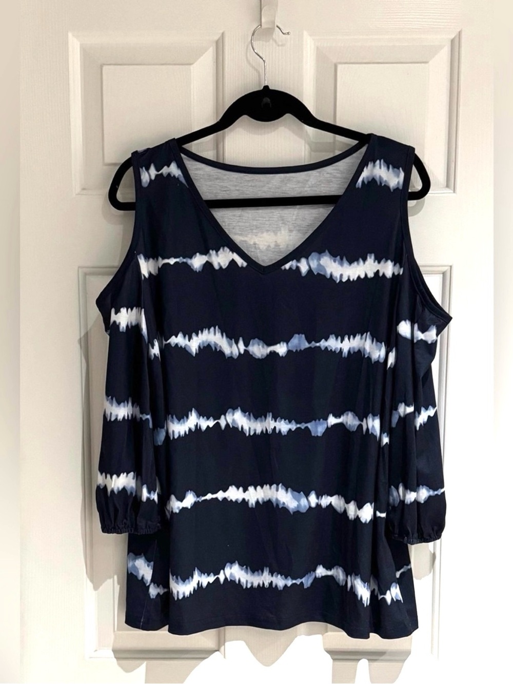 Navy and White Tie-Dye Off The Shoulder Blouse Size XXL